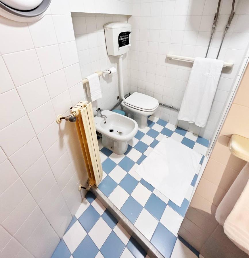 Domus Myoho Daire Cagliari Dış mekan fotoğraf